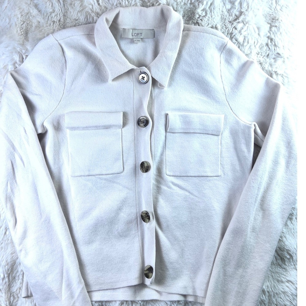 LOFT Cream Knit Button Front Shirt Jacket Shacket Size XS Off White Pocketed A23